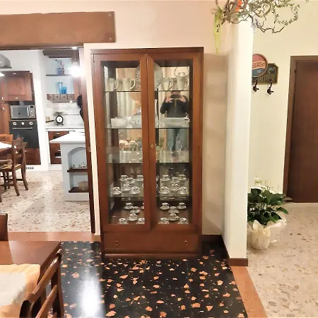 Сasa de vacaciones Gioia Nelle Selve Family House -